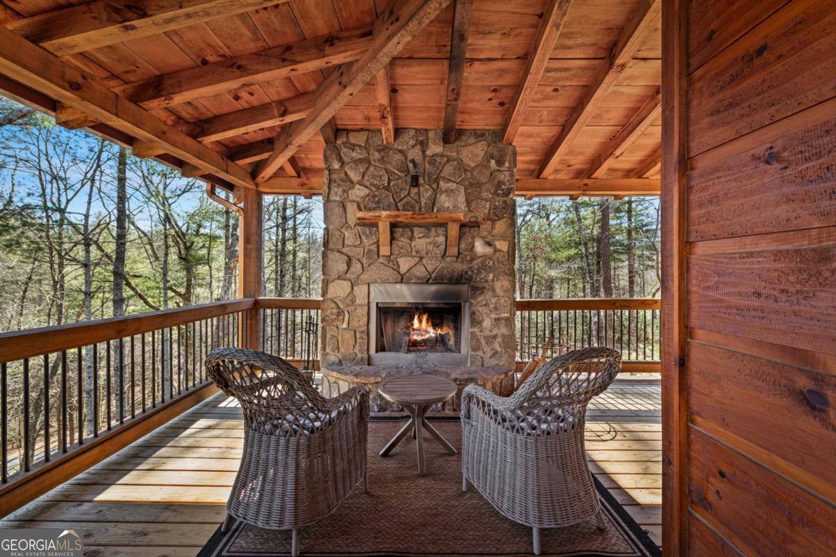 155 Peppermint Lane Epworth GA 30541