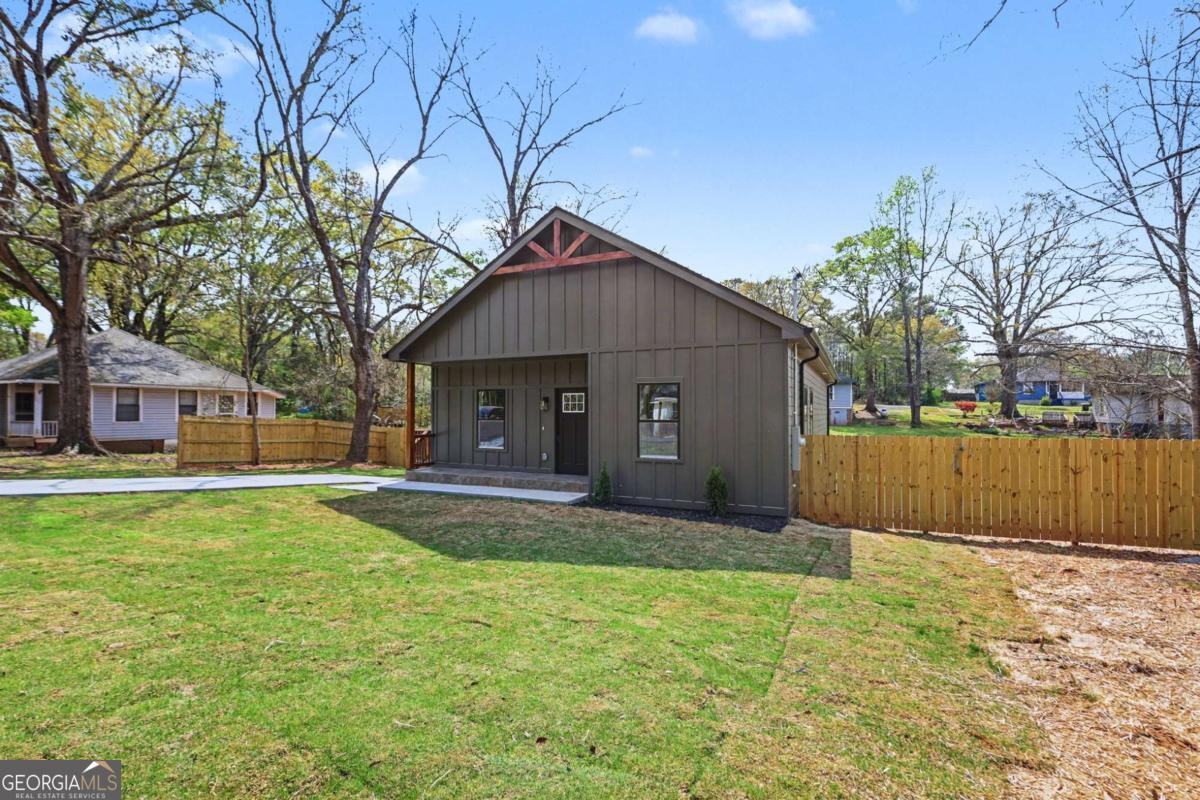 106 Arnco 1st Street Newnan GA 30263