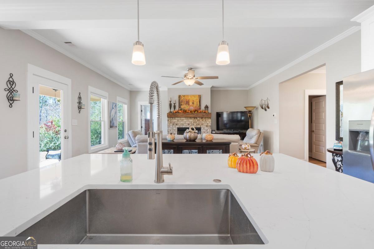 801 Hollly Ridge Drive SE Gray GA 31032