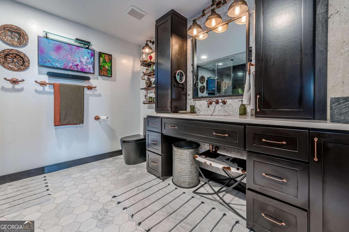 3235 Roswell Road NE Atlanta GA 30305