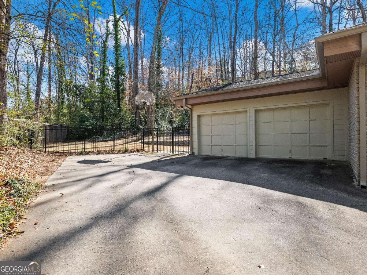 2153 Starfire Drive NE Atlanta GA 30345