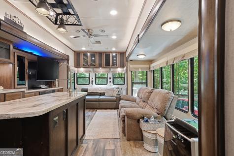 196 25th Ellijay GA 30540