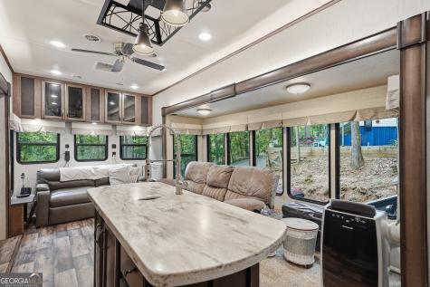 196 25th Ellijay GA 30540
