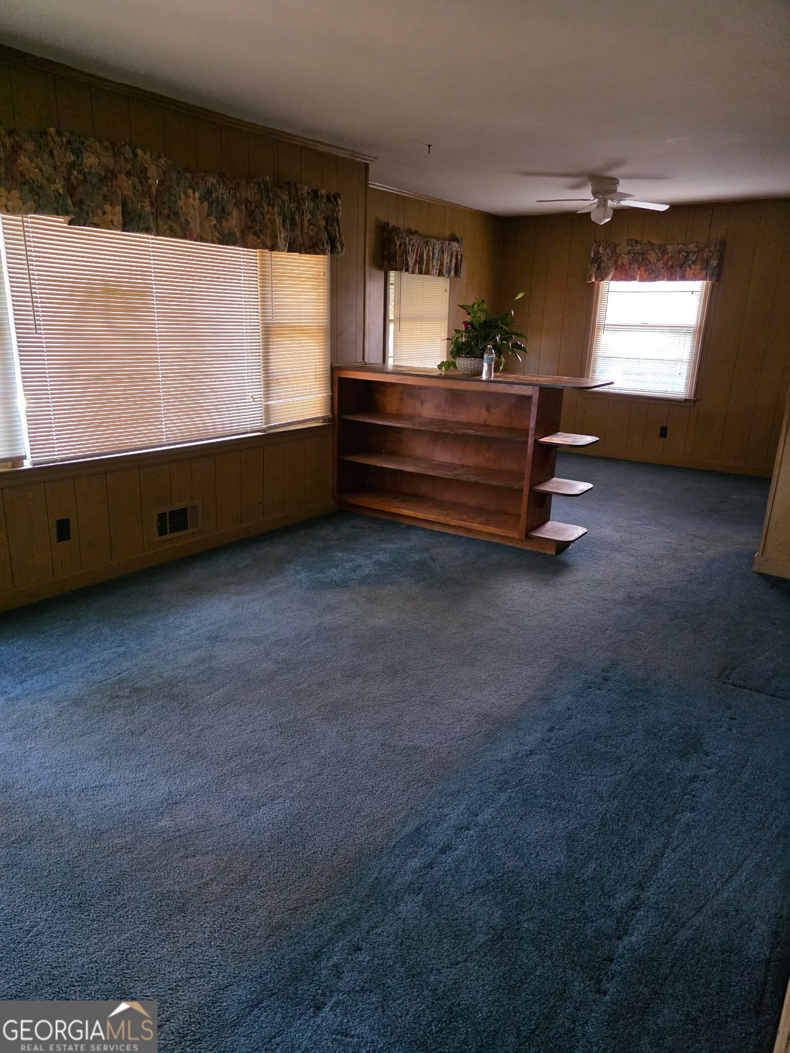 1100 N Parkwood Drive Forest Park GA 30297