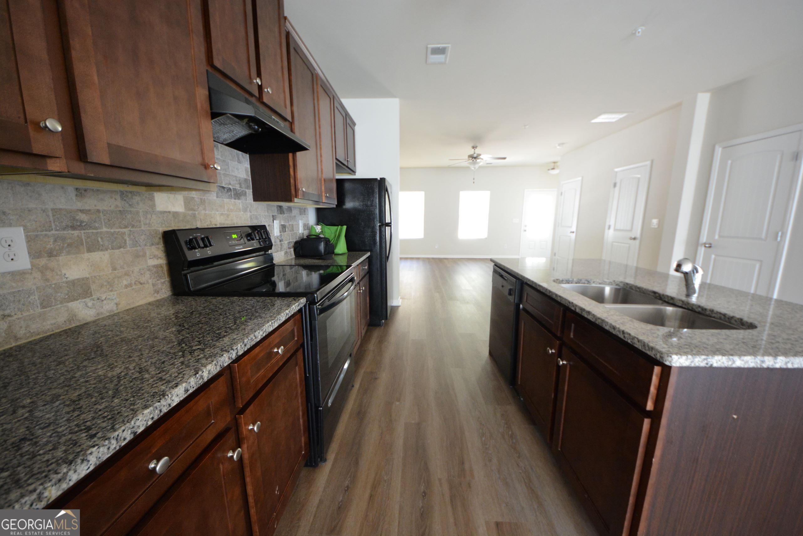 1937 Old Dogwood Jonesboro GA 30238