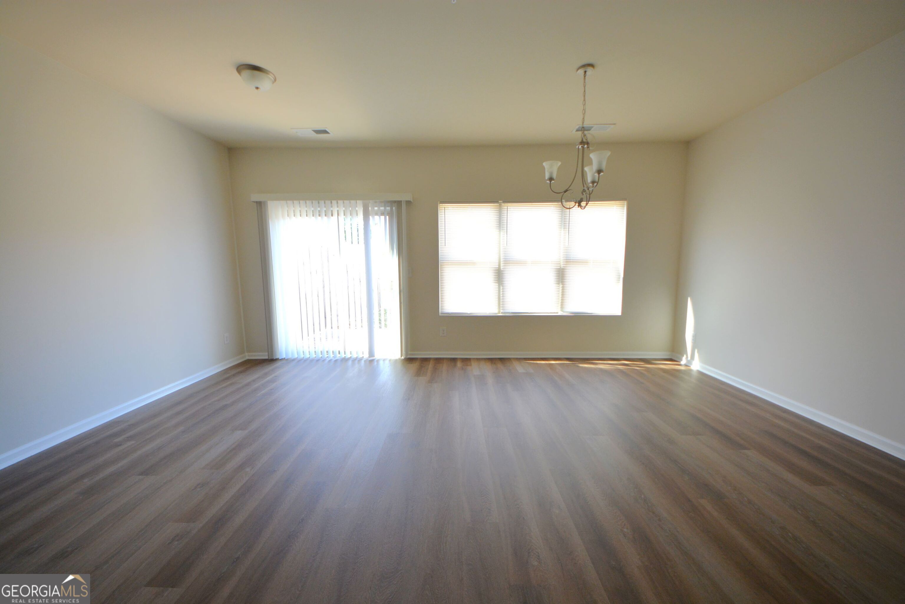 1937 Old Dogwood Jonesboro GA 30238