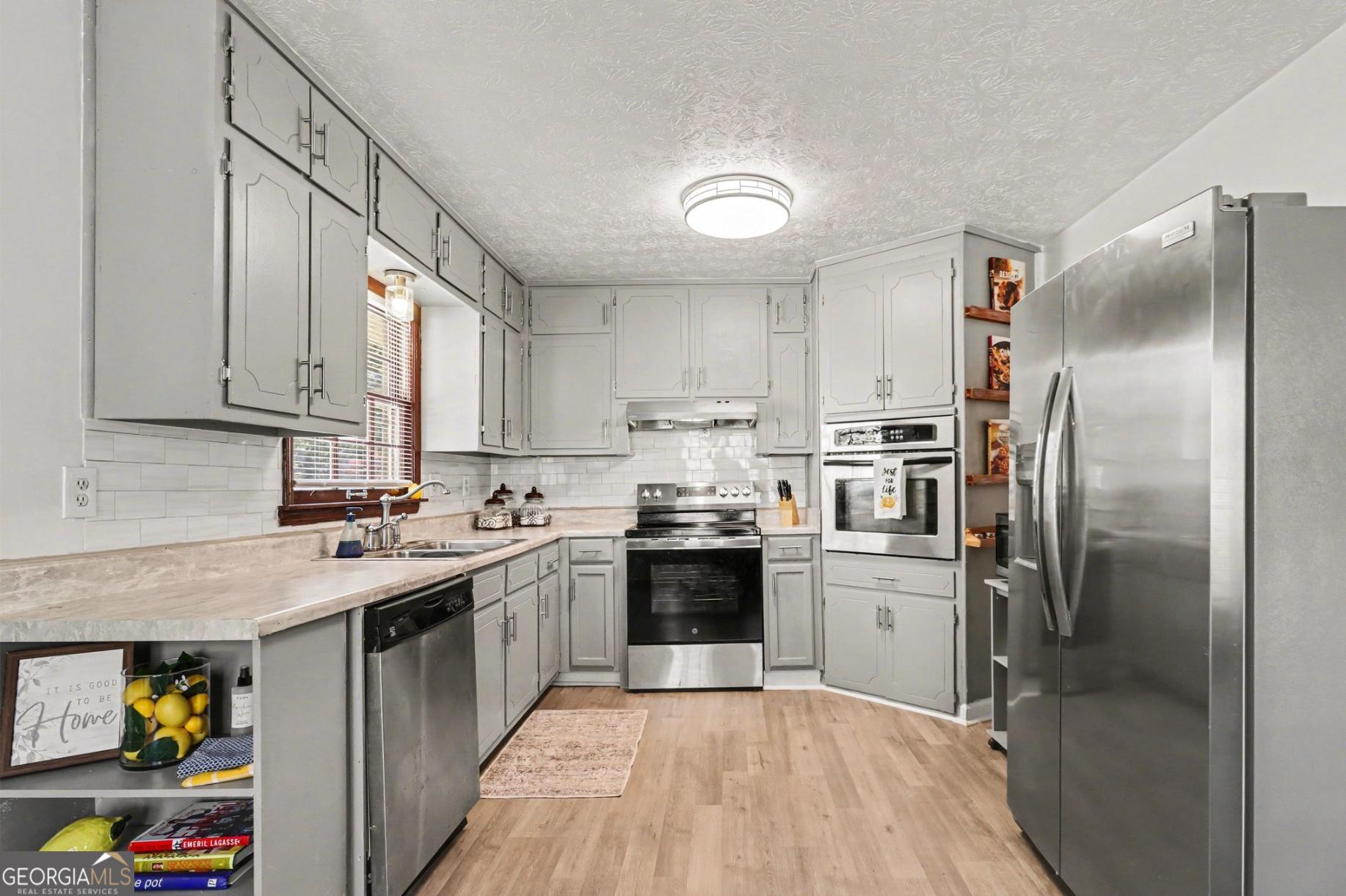5581 Shadow Rock Drive Lithonia GA 30058