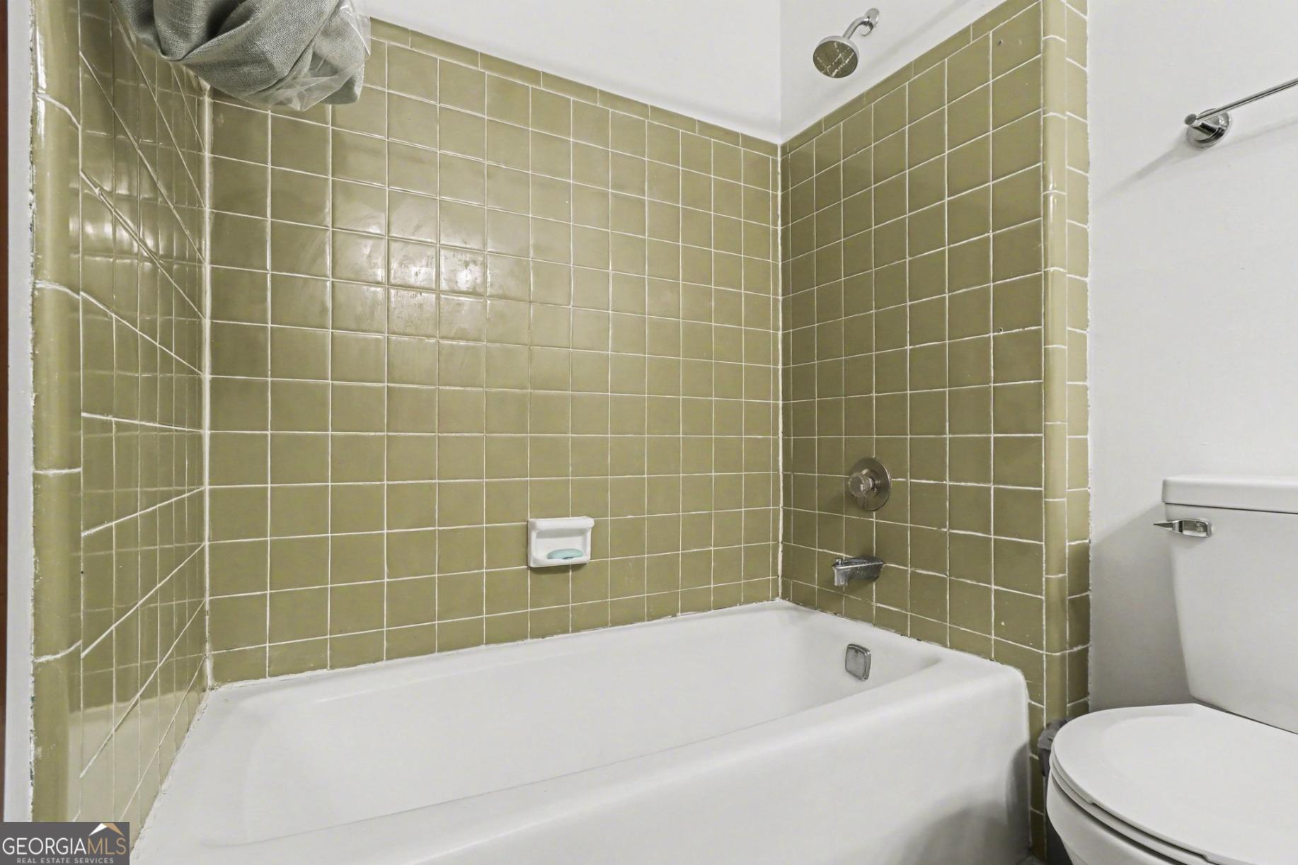5581 Shadow Rock Drive Lithonia GA 30058
