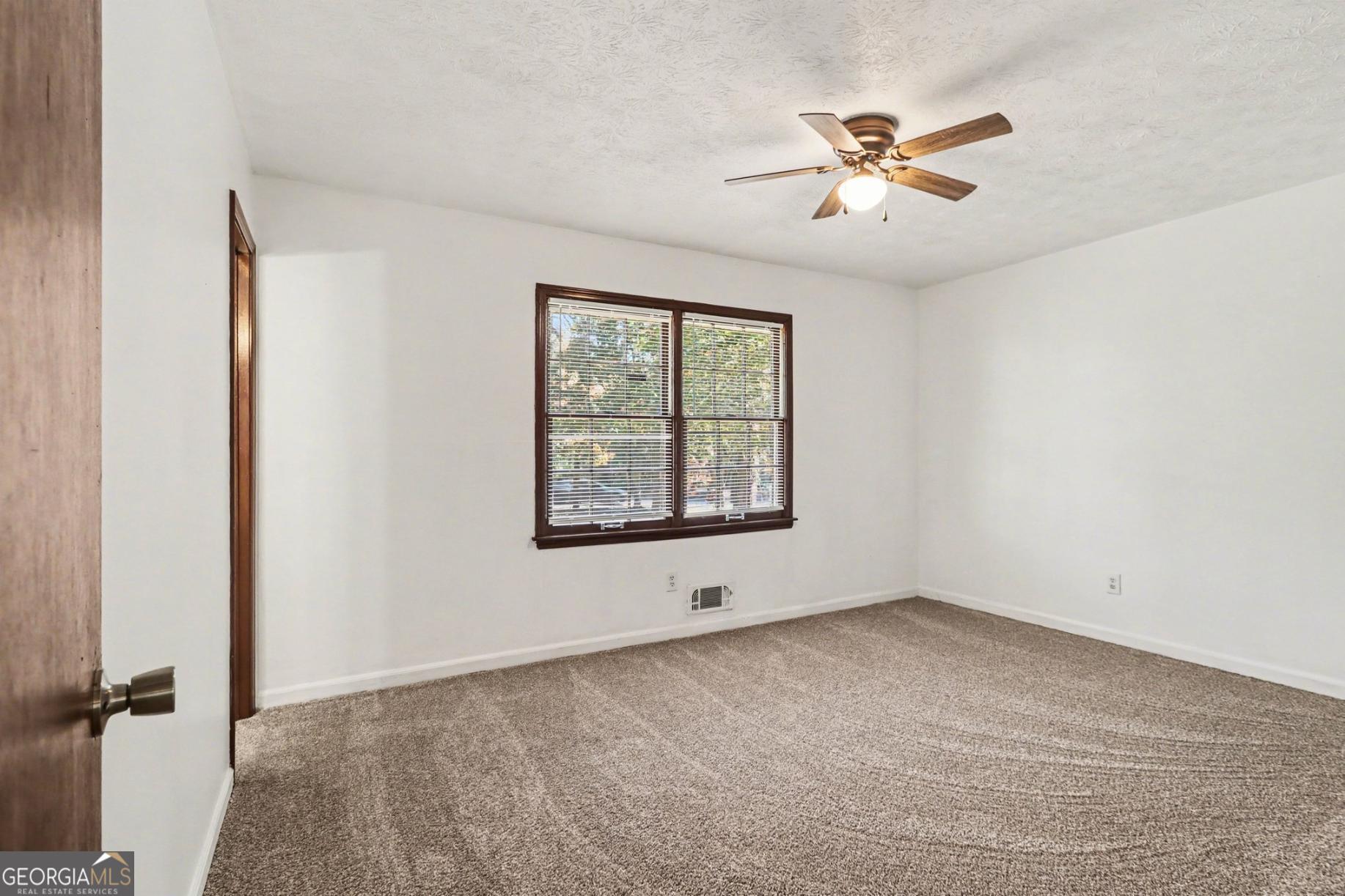 5581 Shadow Rock Drive Lithonia GA 30058
