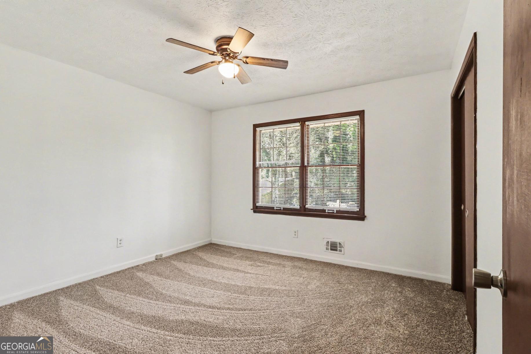 5581 Shadow Rock Drive Lithonia GA 30058