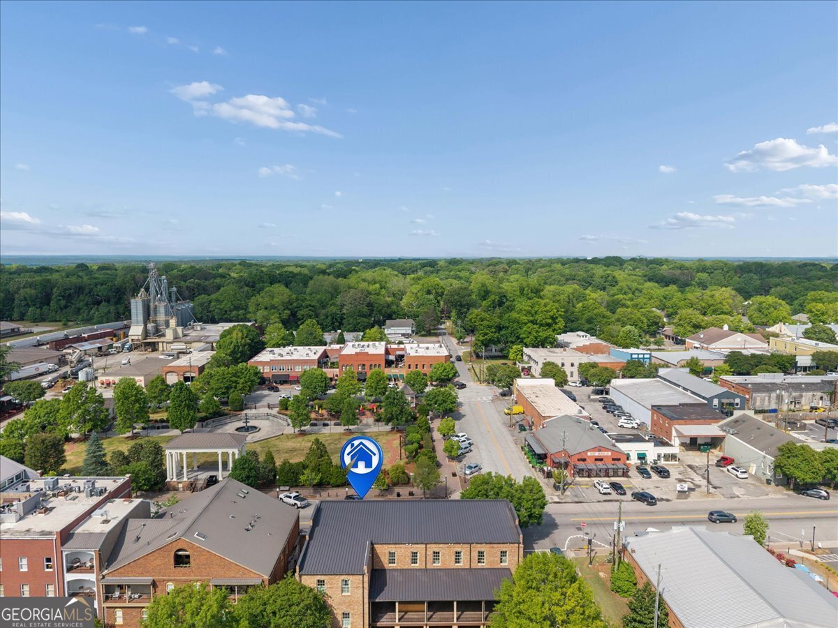 200 W Washington St, Unit B Madison GA 30650