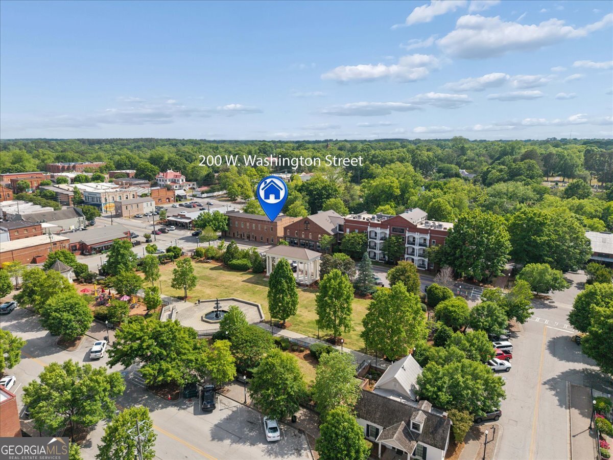 200 W Washington St, Unit B Madison GA 30650