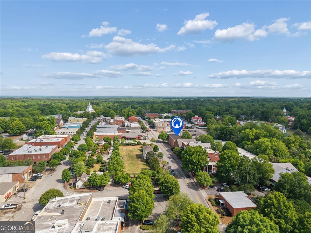 200 W Washington St, Unit B Madison GA 30650