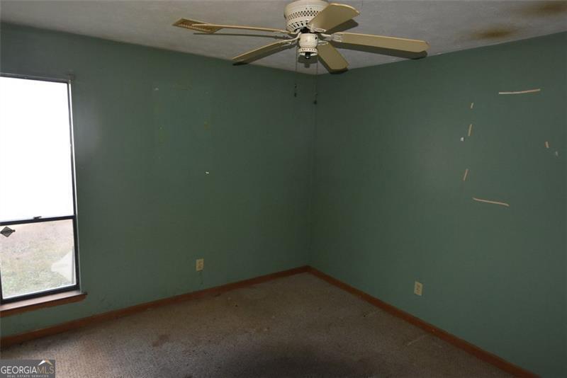 2238 Leslie Brook Drive Decatur GA 30035