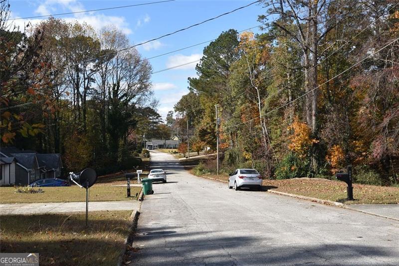 2238 Leslie Brook Drive Decatur GA 30035