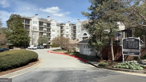 1305 River Green Drive NW Atlanta GA 30327