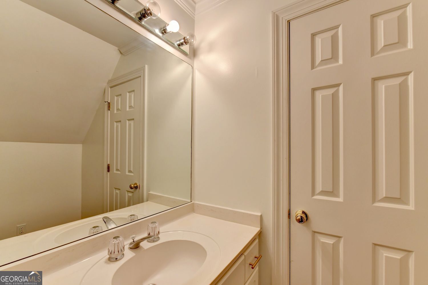4405 Highgrove Pointe Atlanta GA 30319