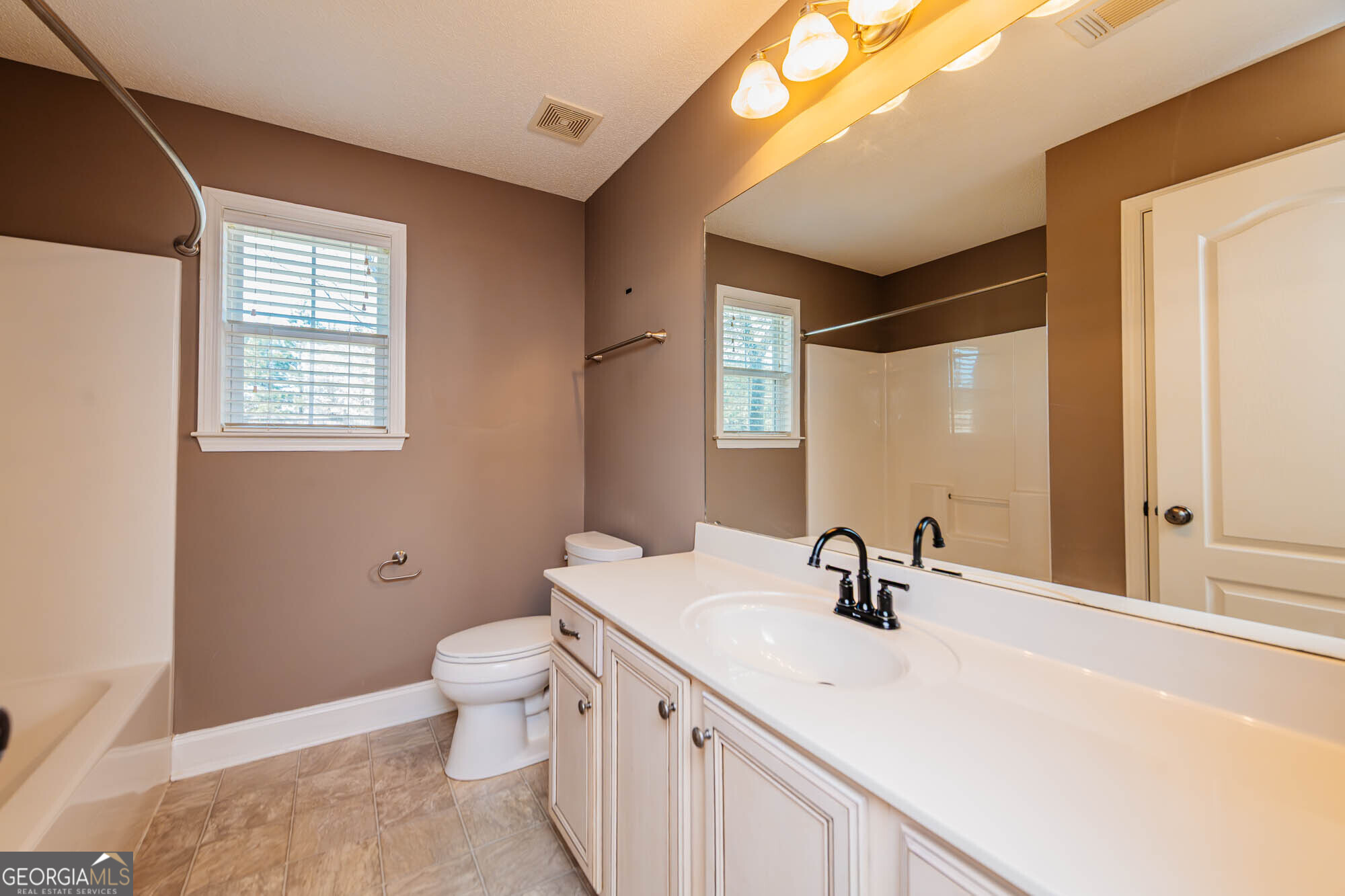 100 Crystal Ridge Circle Byron GA 31008