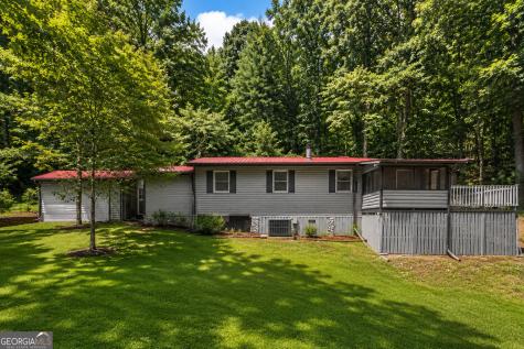 2261 Paradise Valley Road Cleveland GA 30528