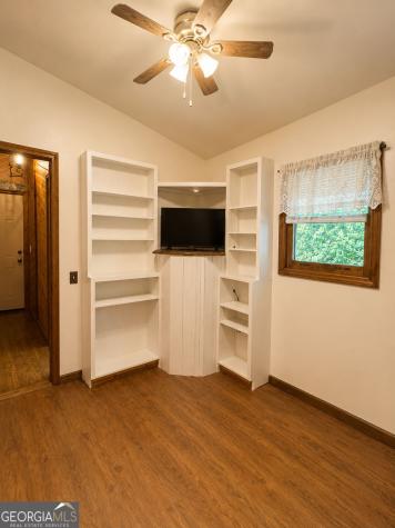 2261 Paradise Valley Road Cleveland GA 30528