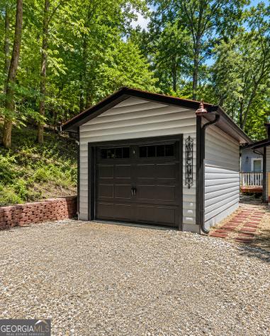 2261 Paradise Valley Road Cleveland GA 30528