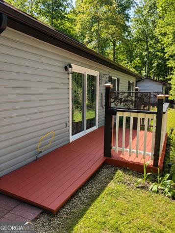 2261 Paradise Valley Road Cleveland GA 30528