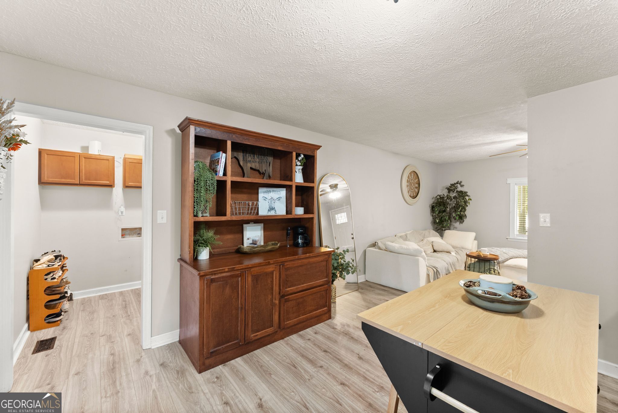 5663 Mcleod Street Lula GA 30554