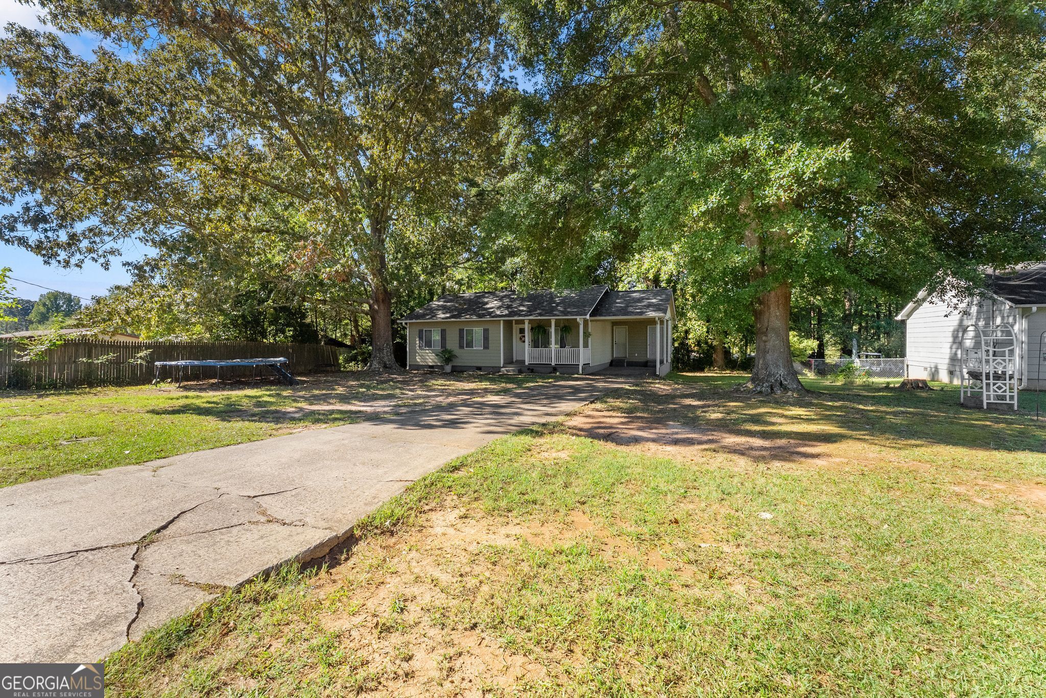 5663 Mcleod Street Lula GA 30554