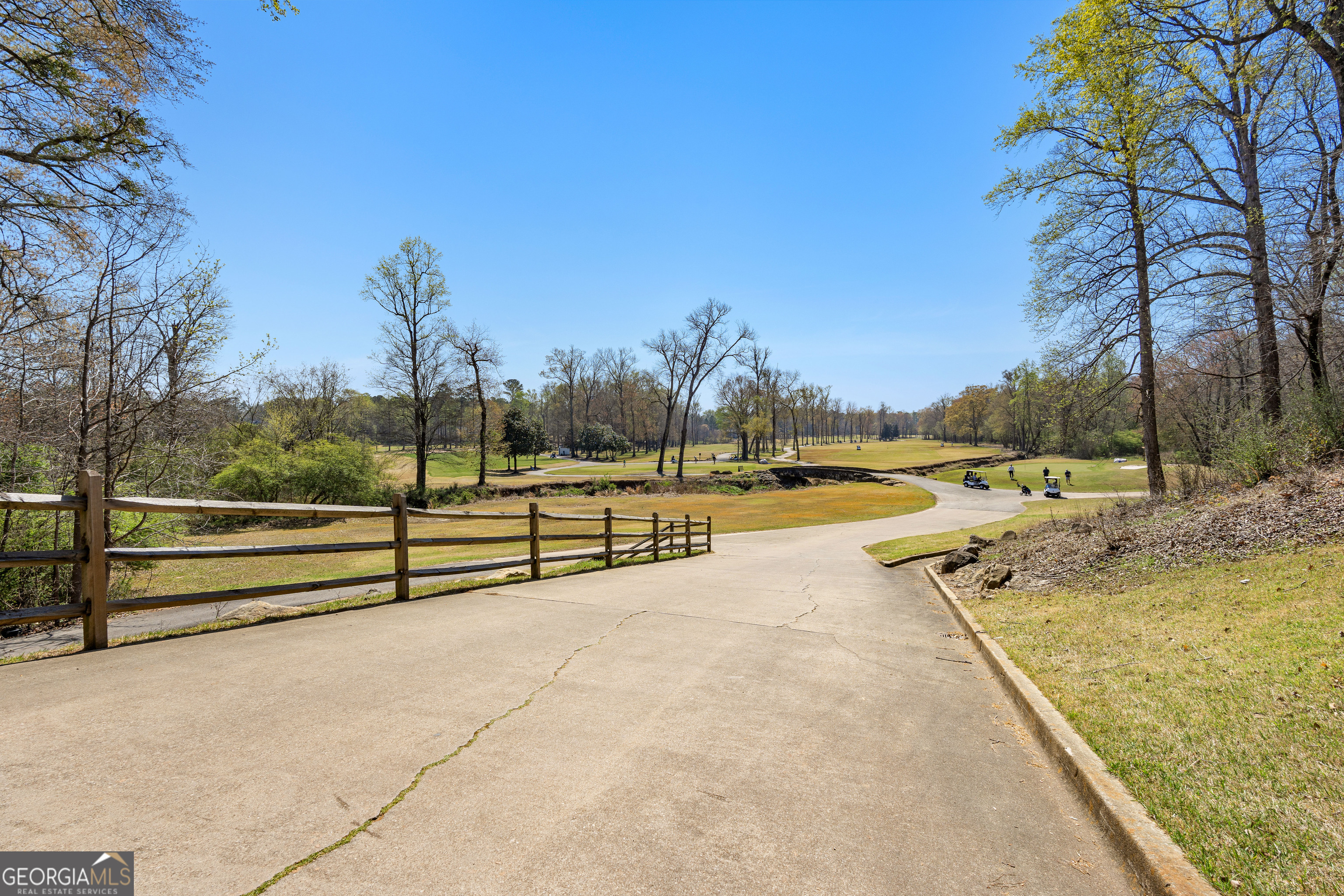 143 Oak Park Square Newnan GA 30265
