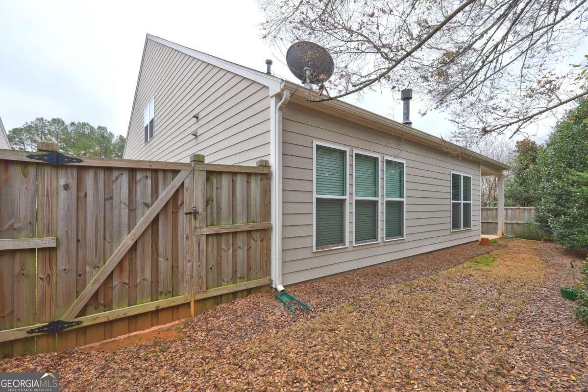 101 Riverside Lane Woodstock GA 30188
