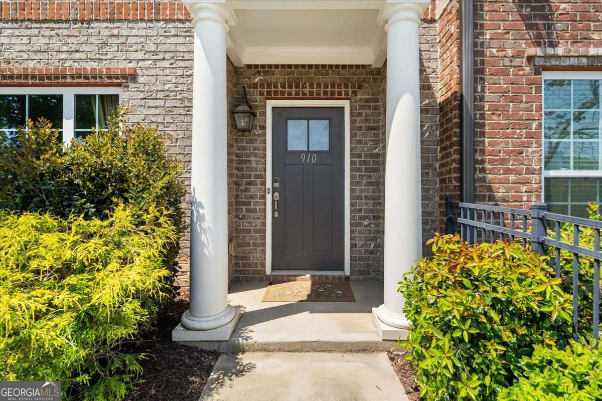 910 Westmoreland Circle NW Atlanta GA 30318