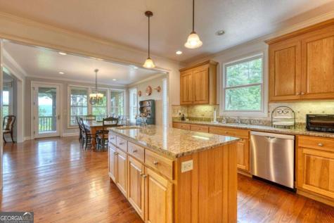 48 Pine Top Drive Clayton GA 30525