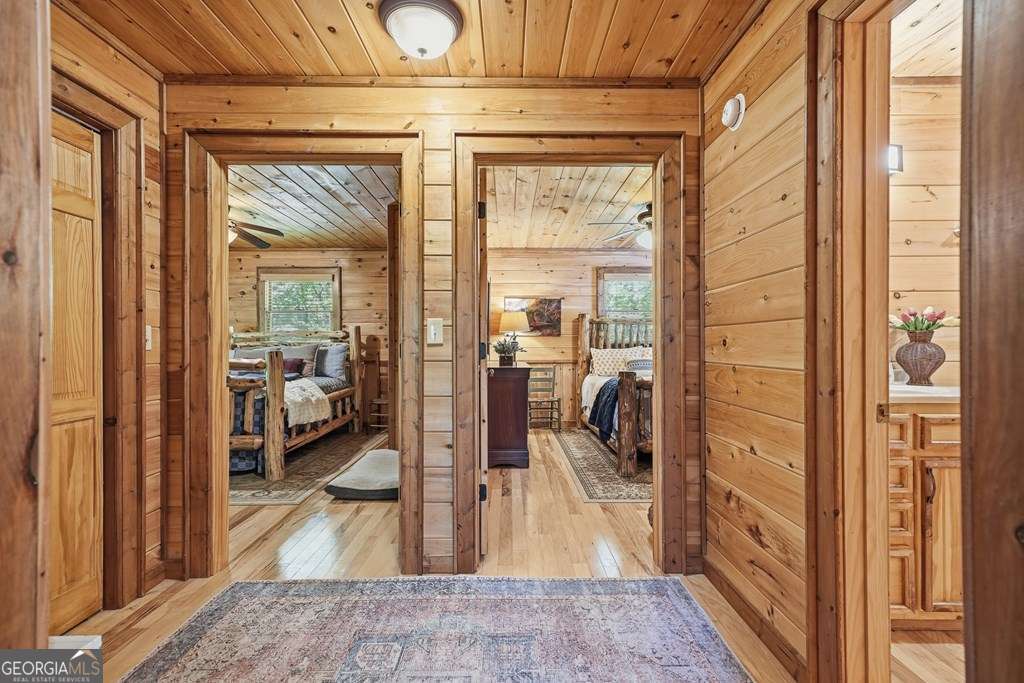 284 The Woods Road Mineral Bluff GA 30559