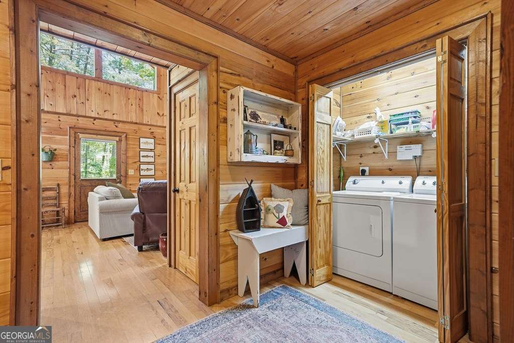 284 The Woods Road Mineral Bluff GA 30559