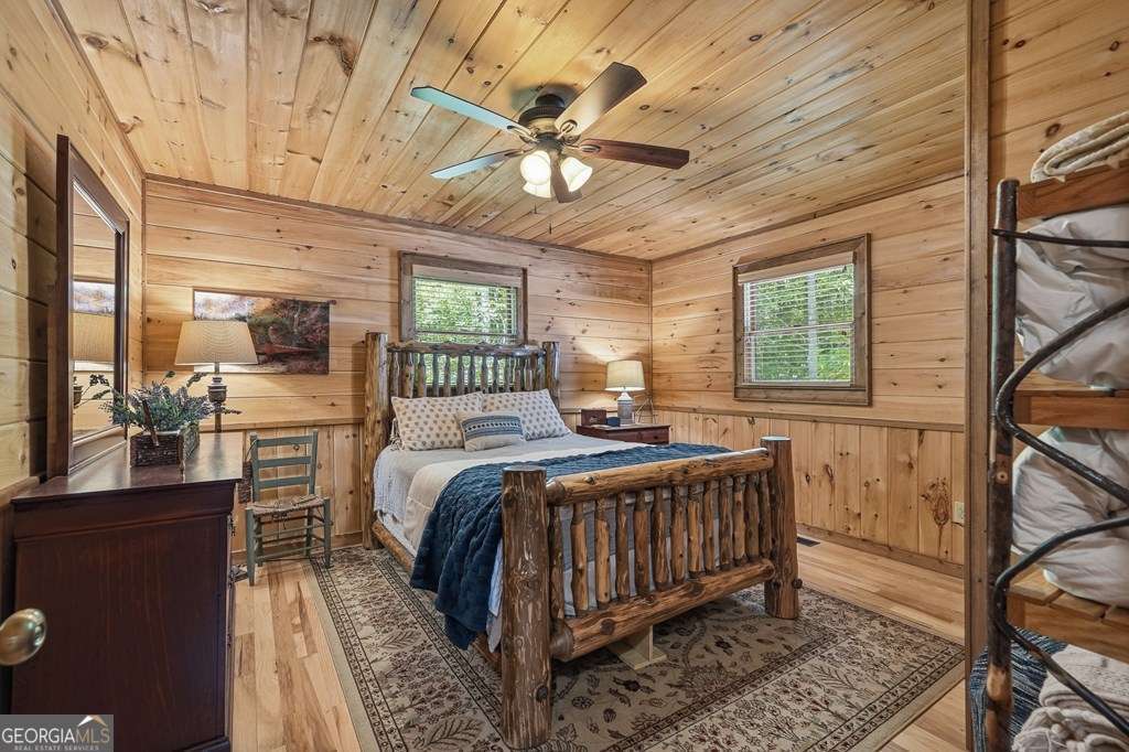 284 The Woods Road Mineral Bluff GA 30559