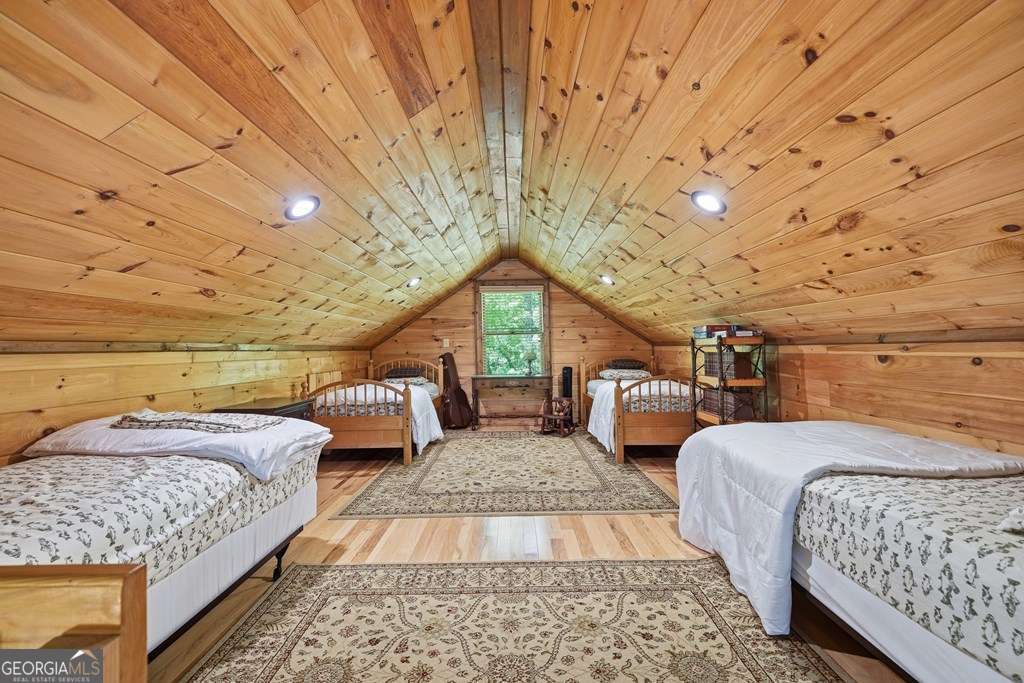 284 The Woods Road Mineral Bluff GA 30559