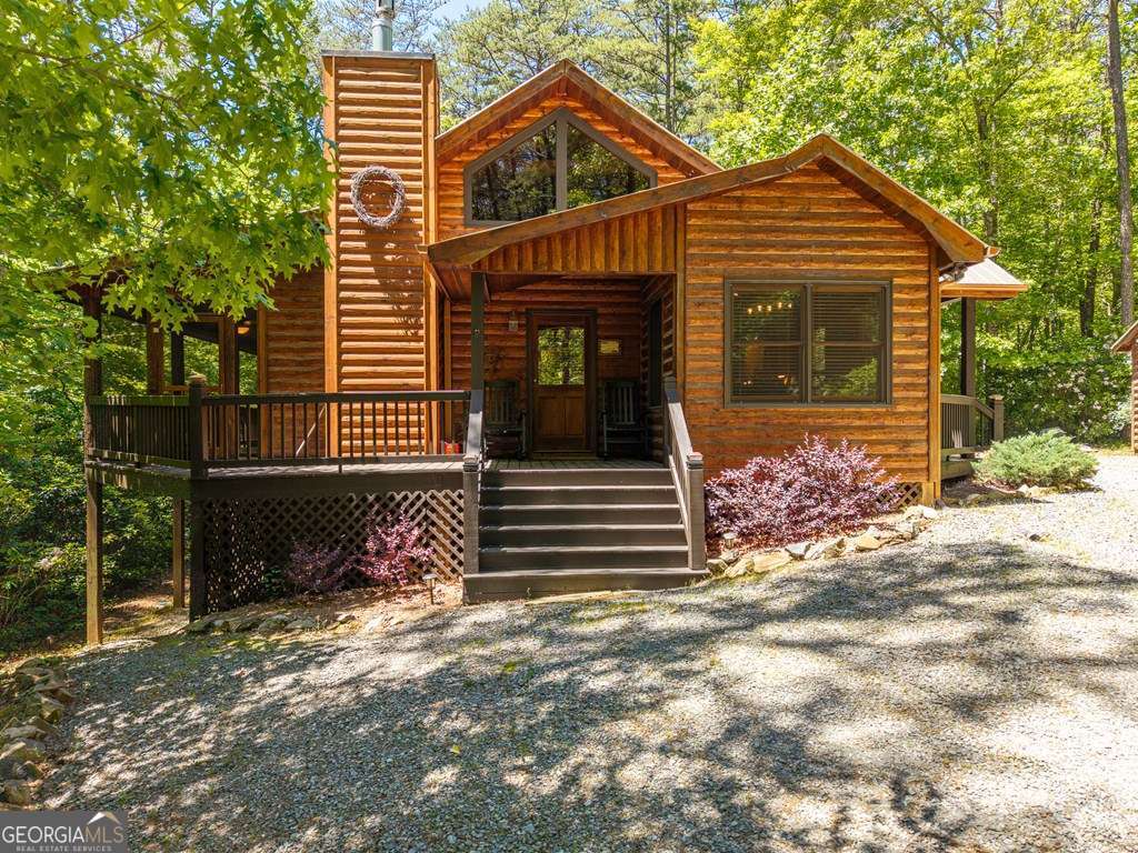 284 The Woods Road Mineral Bluff GA 30559