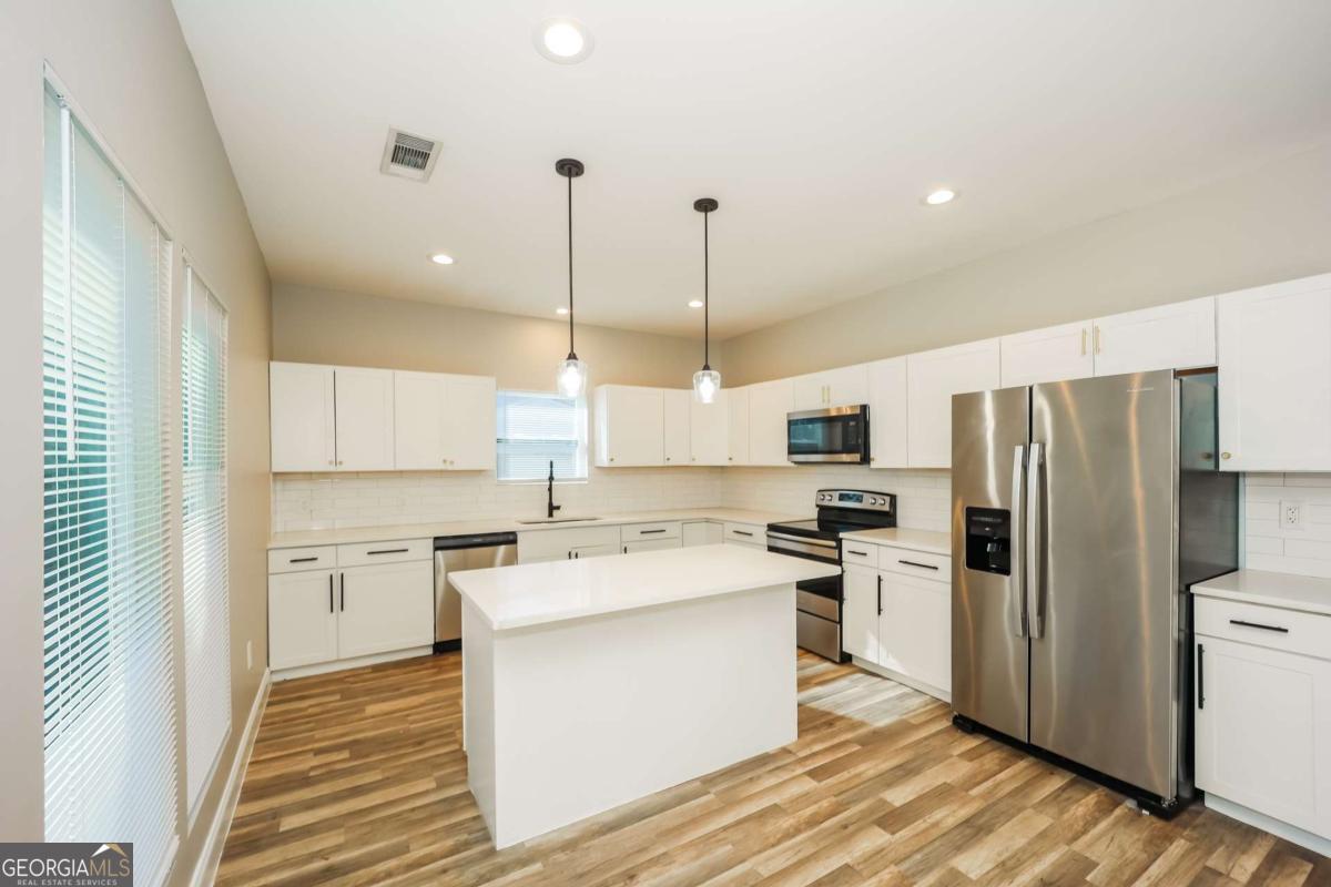 1433 Willow Drive Riverdale GA 30296