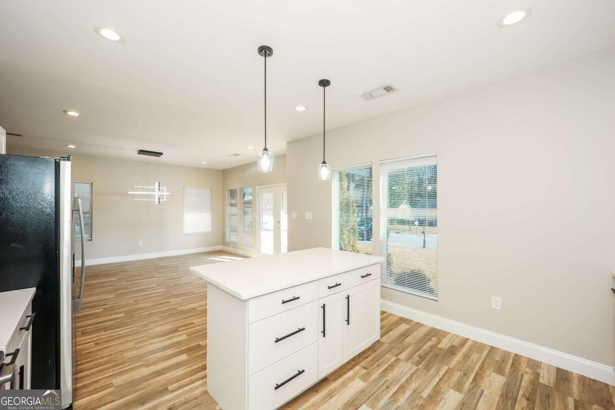 1433 Willow Drive Riverdale GA 30296