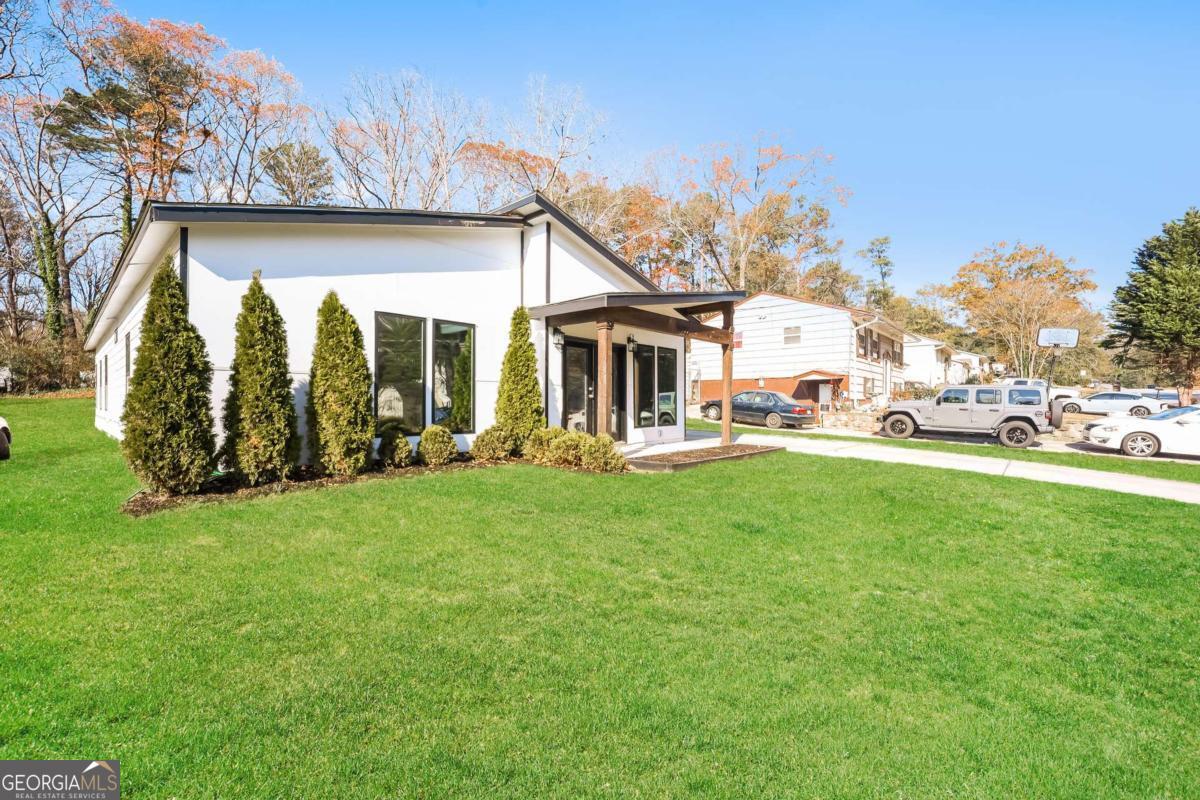 1433 Willow Drive Riverdale GA 30296