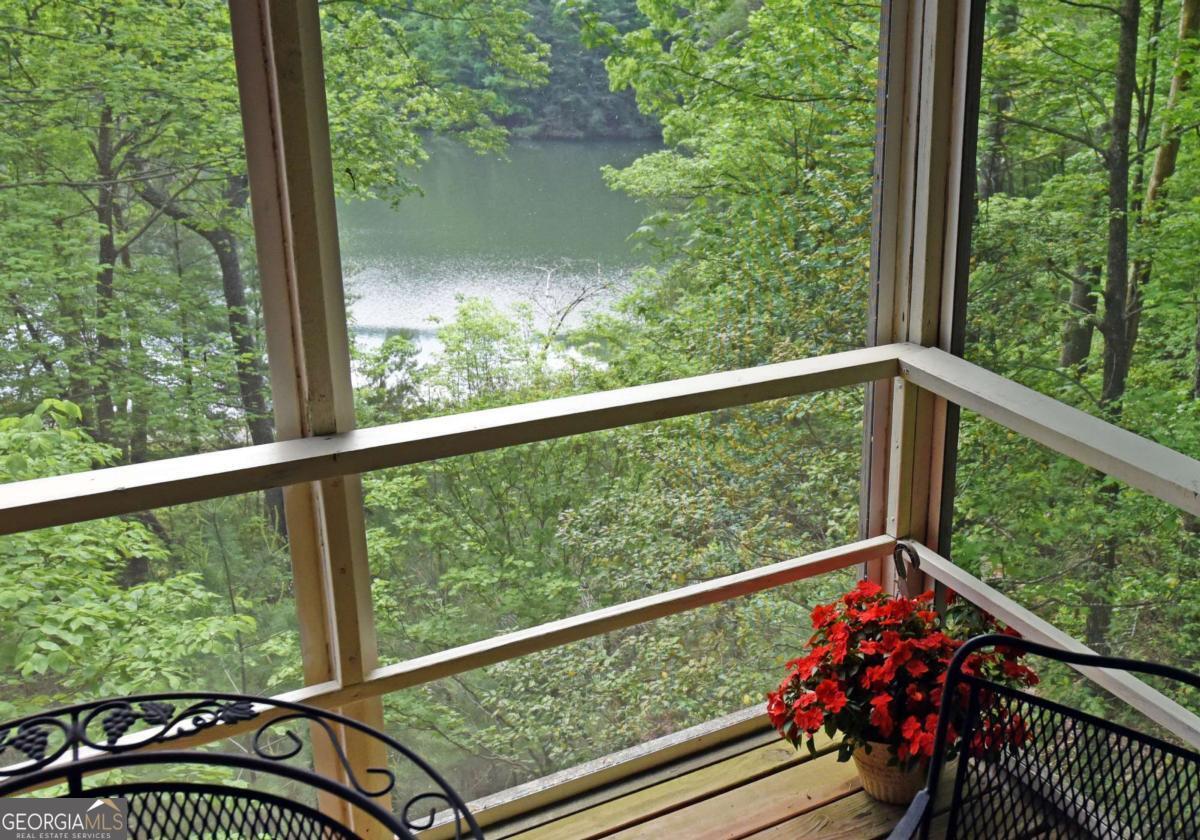 66 Pine Ridge Court Ellijay GA 30536