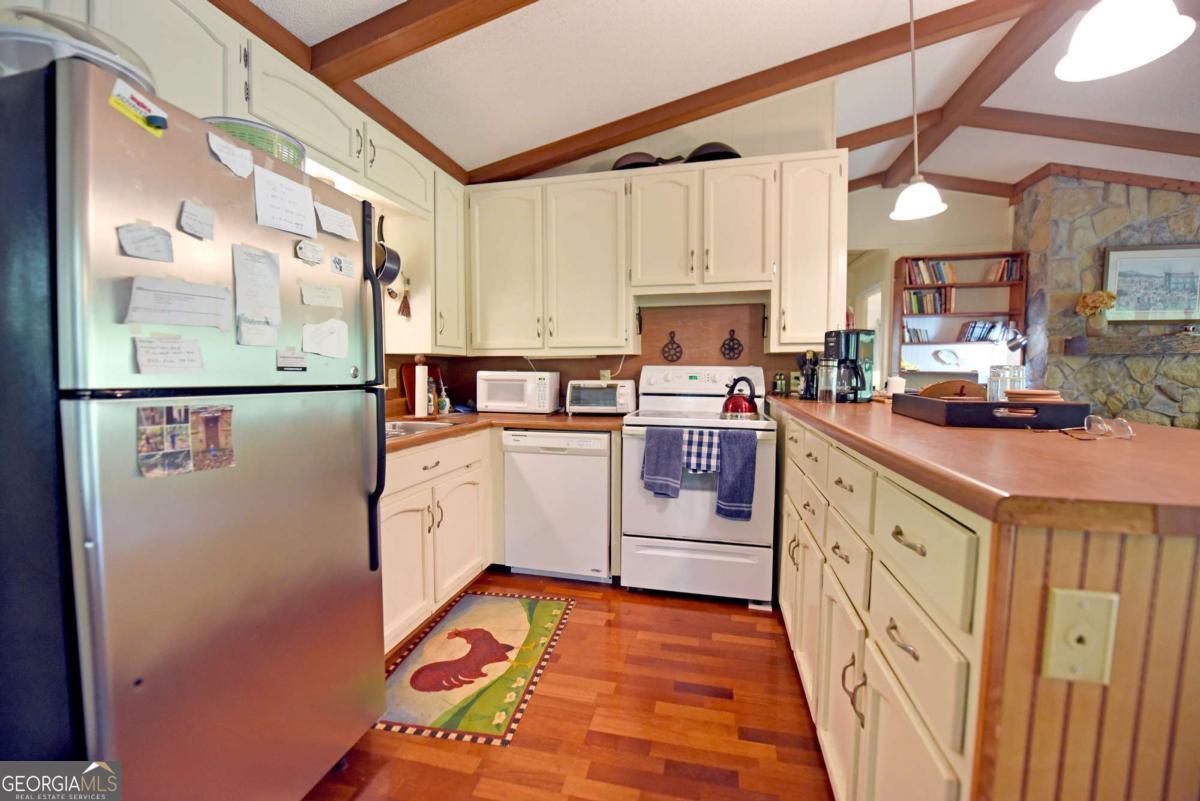 66 Pine Ridge Court Ellijay GA 30536
