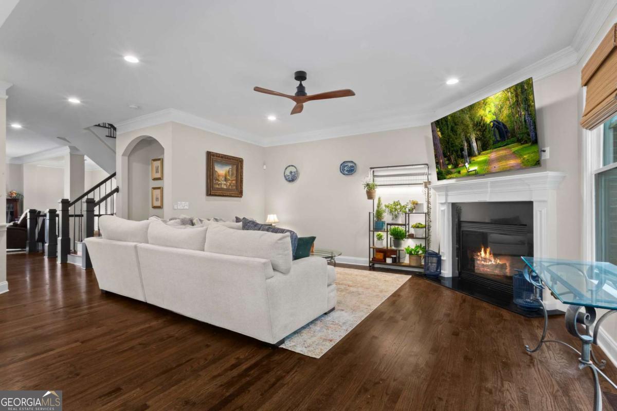 2602 Long Pointe Roswell GA 30076