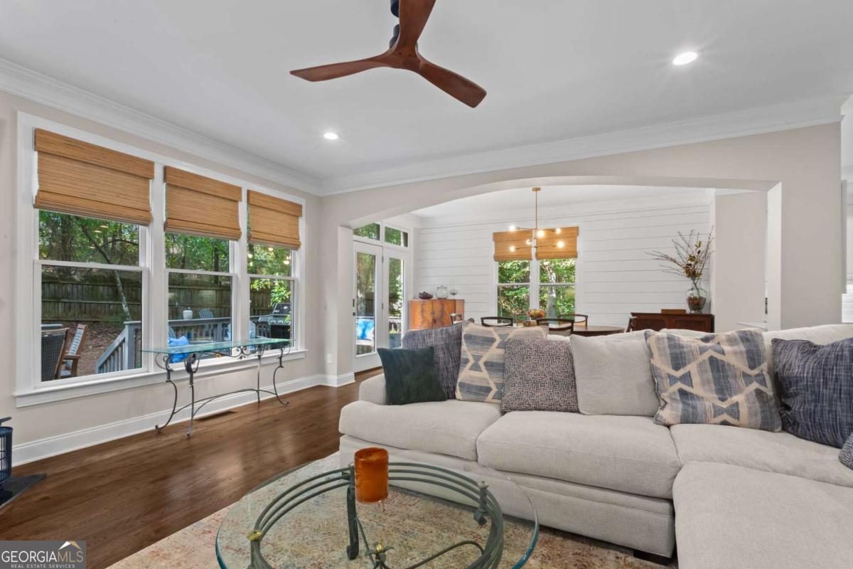 2602 Long Pointe Roswell GA 30076