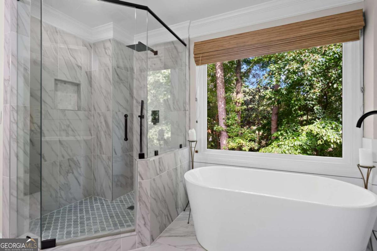 2602 Long Pointe Roswell GA 30076