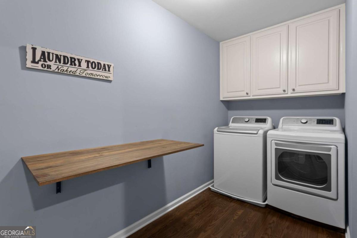 2602 Long Pointe Roswell GA 30076