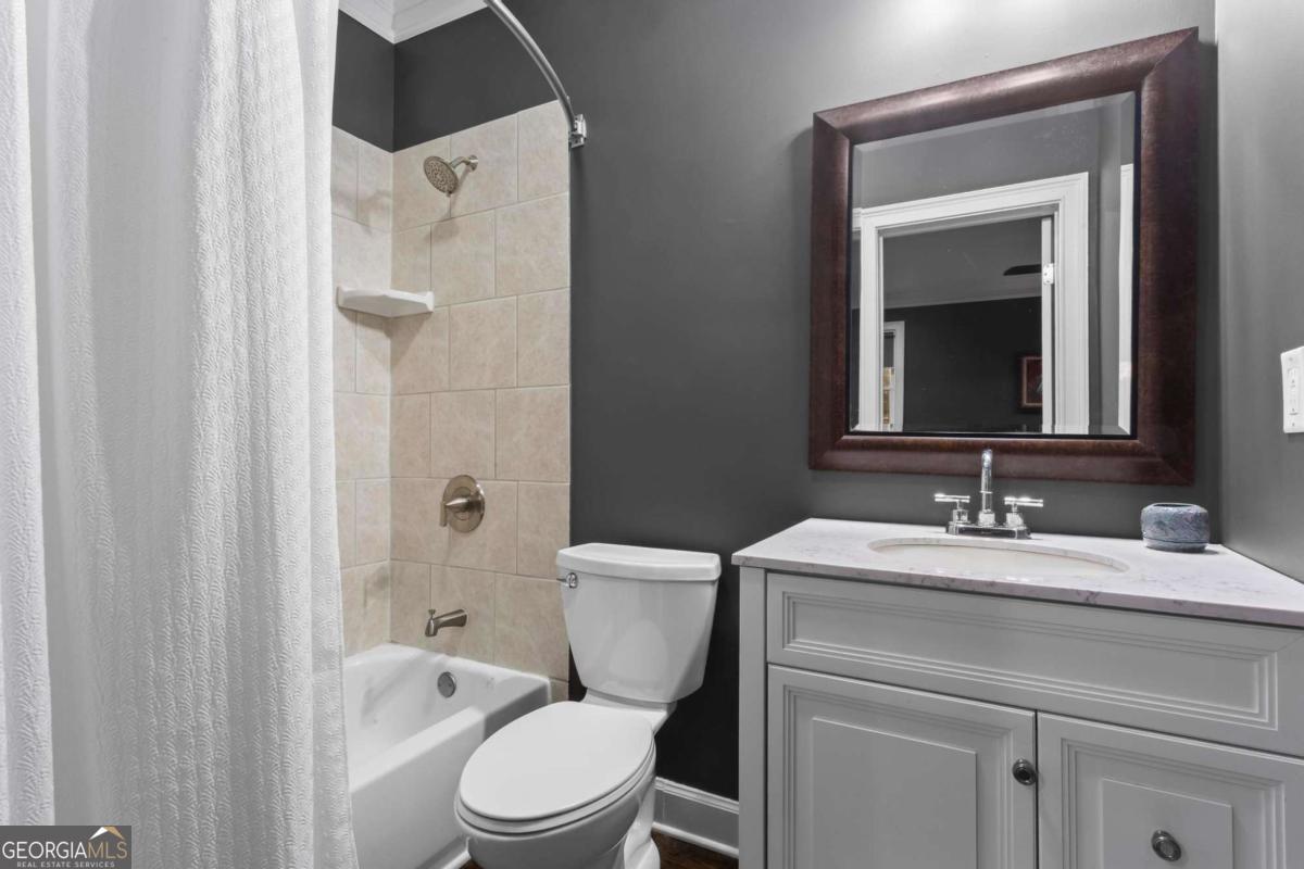 2602 Long Pointe Roswell GA 30076
