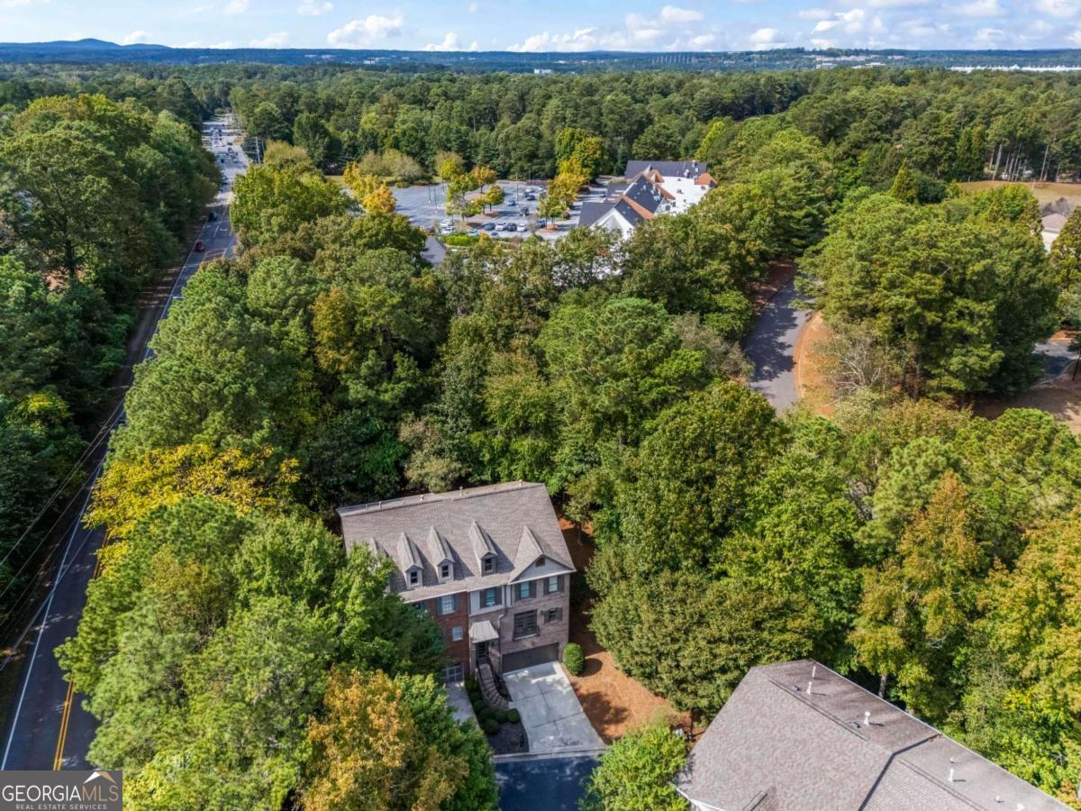 2602 Long Pointe Roswell GA 30076
