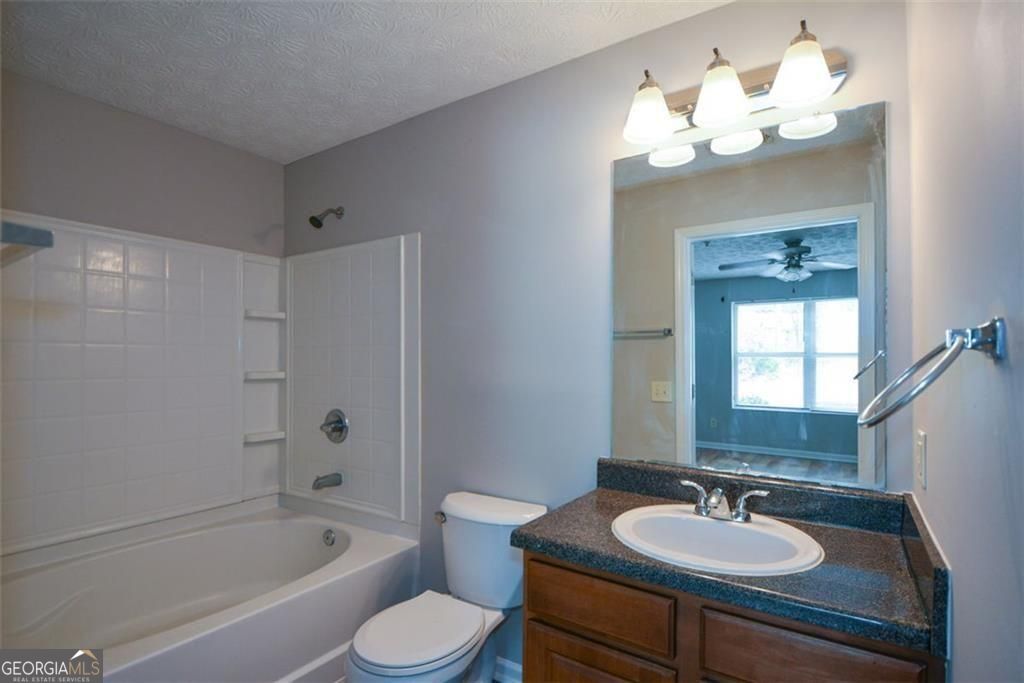 4101 Fairington Club Drive Lithonia GA 30038