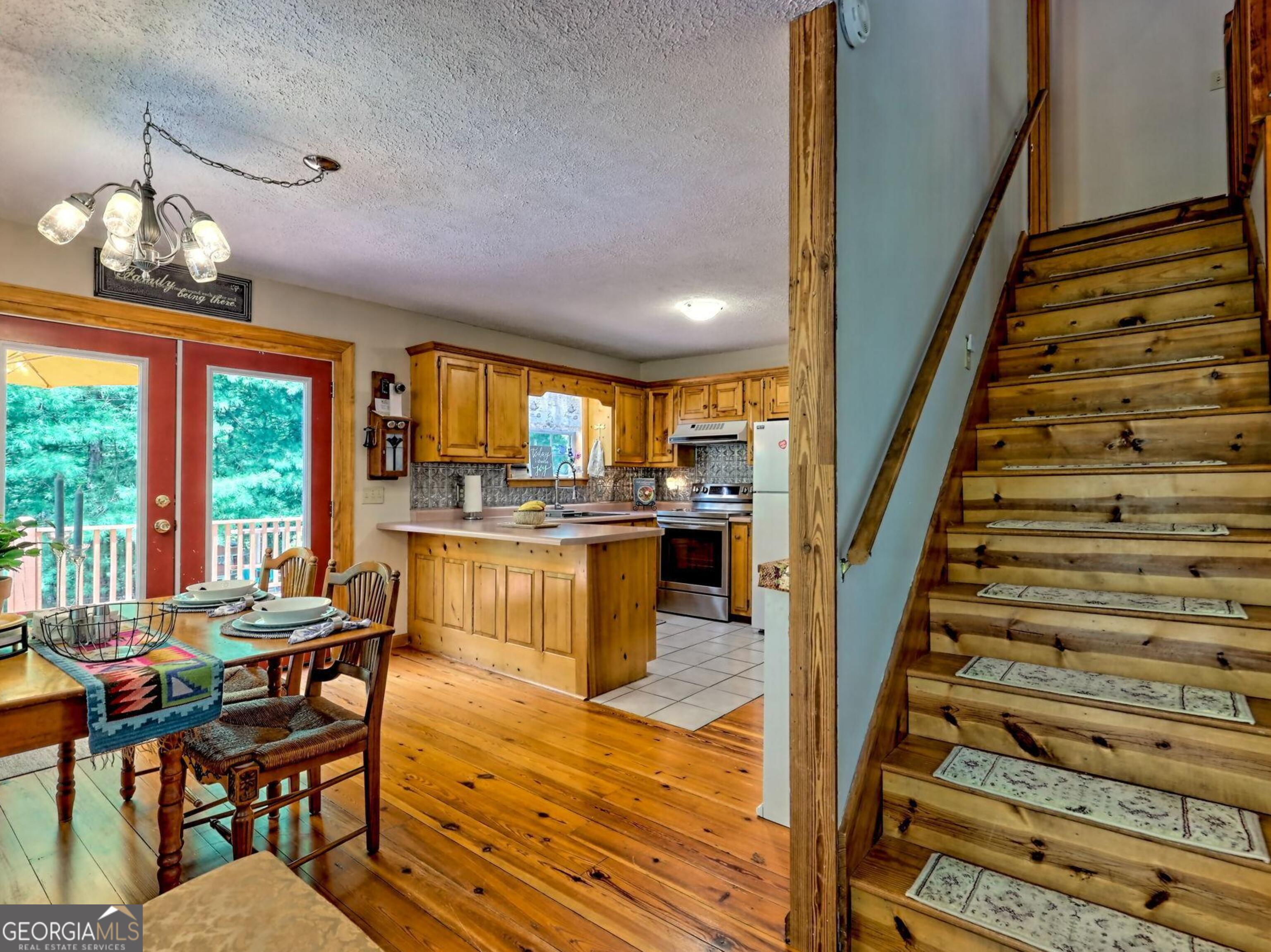 249 Spruce Creek Road Lakemont GA 30552
